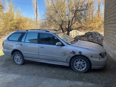пассат красный: Nissan Primera: 2001 г., 2 л, Механика, Бензин, Универсал