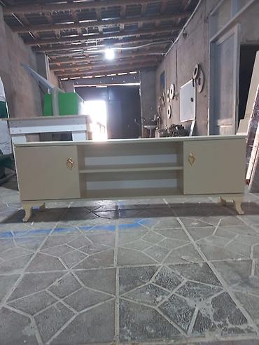 музыкальный центр: Mebel növü: TV stendi / media konsol Xüsusiyyətlər: - Minimalist — 8