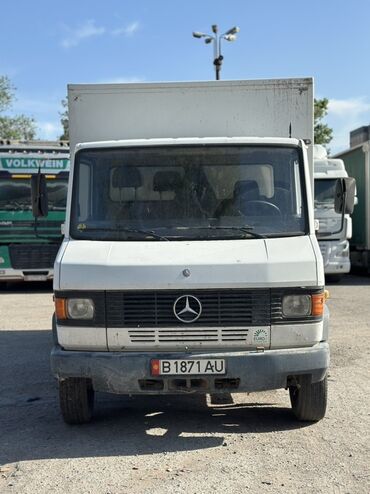 Легкий грузовой транспорт: Легкий грузовик, Mercedes-Benz, Б/у