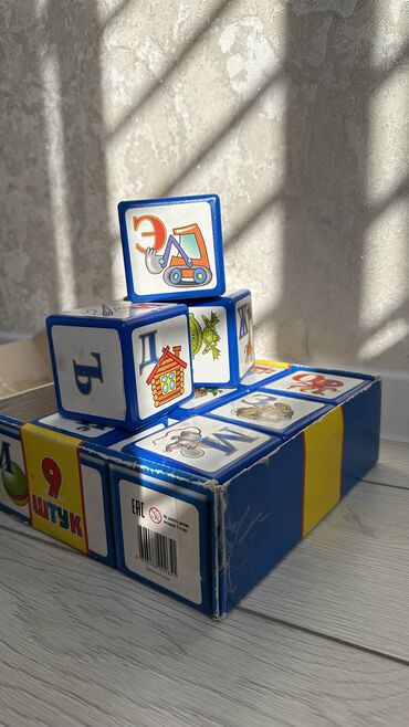 деревянные кубики: Продам детские кубики с алфавитом. Производство Россия. Состояние