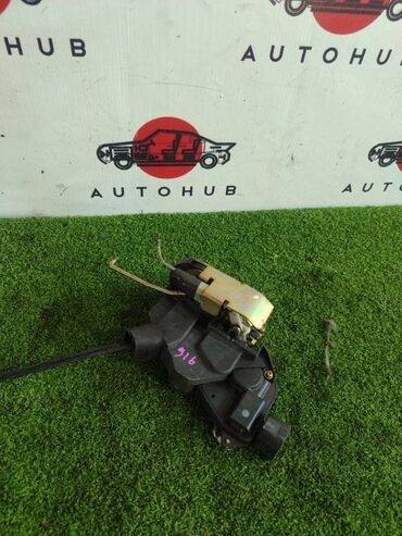 Другие автозапчасти: Замок двери TOYOTA Estima MCR30W 1MZFE 2003 (б/у)
