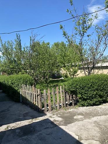 Продажа коттеджей и домов: Дом с участком - Адресный номер на калитке: 52 - Кирпичные/деревянные — 3