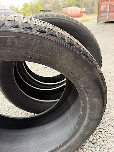 Шины: Комплект зимних шин Michelin Состояние отличное без шишек, без прокола — 3