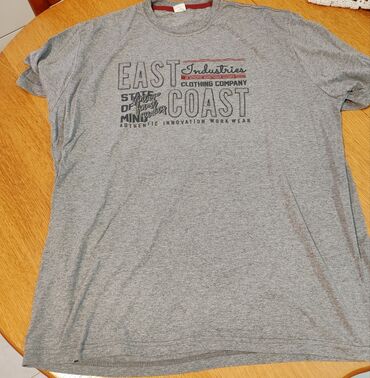 Majice: Muske nove majce. Dobijene na poklon. Velicina XXL. Svaka je po 500 na lalafo.rs — 9 Majice: Muske nove majce. Dobijene na poklon. Velicina XXL. Svaka je po 500 — 9