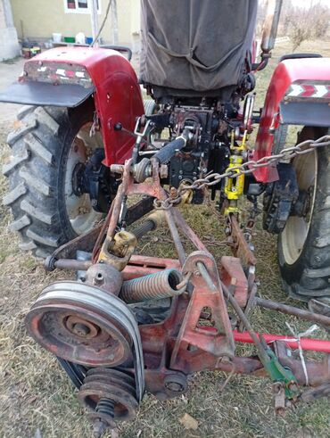 Мини-тракторы Lovol: Трактор юто 250 (красный) - Компактный колесный трактор с открытым — 11