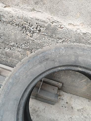 Транспорт: Летняя шина Bridgestone, размер 185/65 R15 4 штук 10.000сом — 2