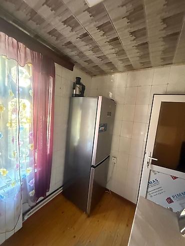 Mənzil kirayələyirəm: Mənzilin təsviri 67000 min SATILIR - Geniş, işıqlı zal: L formalı — 10