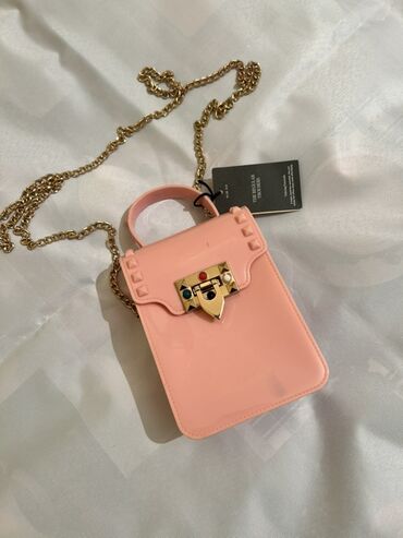 xacmaz qizil instagram: Çiyin çantası
