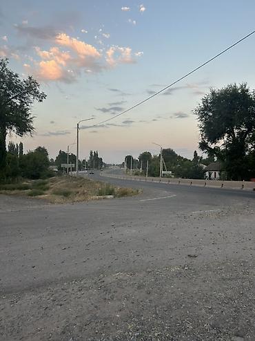 Продается большой продуктовый магазин с жилой площадью и Уличное — 3