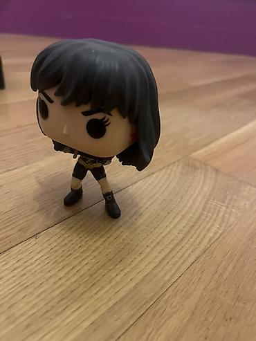 Uşaq dünyası: Funko Pop! Super Woman!!vinil fiqur – qara saçlı qadın qəhrəman — 2