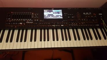 səyahət çantası: KORG PA4X PRO 76 əla vıziyətdə içinde Türkiye kartı Cüneyt kartda var