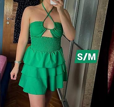 boho bluze: Haljina sa vezivanjem oko vrata i izrezom na dekolteu. Gornji deo je — 1