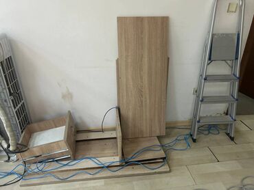ofis arendaya verilir: Sokülmüş stol var, pulsuz verilir