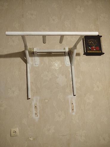ev ucun turnik: Divar üçün turnik (çəkic çubuğu) - Material: metal boru konstruksiya — 2
