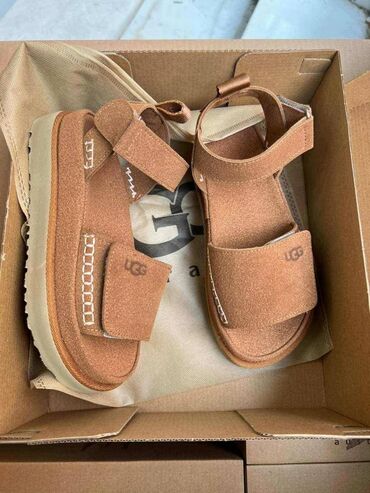 prologic odelo: Sandals, UGG, 41