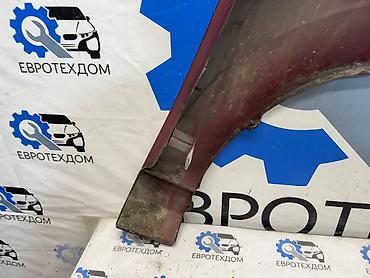 Крылья и комплектующие: Крыло Переднее левое Ford, 2002 г., Б/у, Оригинал — 13