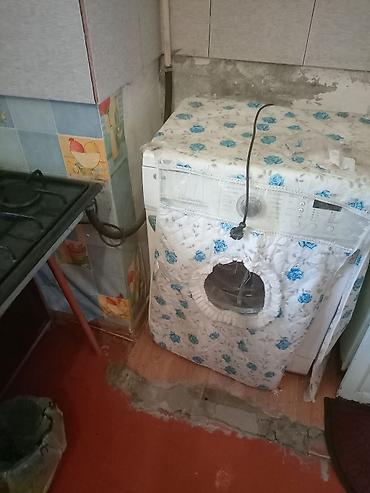 evler gence: 2 otaqlı mənzil hərbir əşyası var 280m kirayə ünvan Gəncə şəhəri Azəri — 5