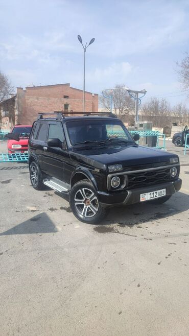 баткен нива: ВАЗ (ЛАДА) 4x4 Niva: 2014 г., 1.7 л, Механика, Газ, Жол тандабас