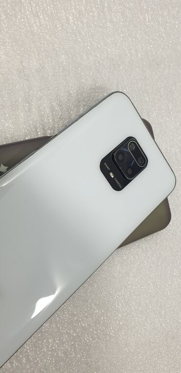 белый корпус: Redmi, Redmi Note 9S, Б/у, 128 ГБ, цвет - Белый, 2 SIM