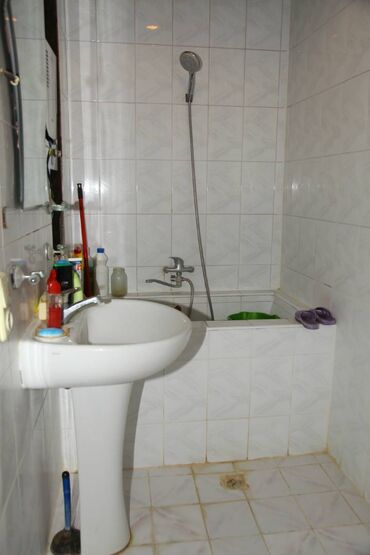 Köhnə tikili: Bakı, Əhmədli, 2 otaqlı, Köhnə tikili, m. Həzi Aslanov, 60 kv. m — 14