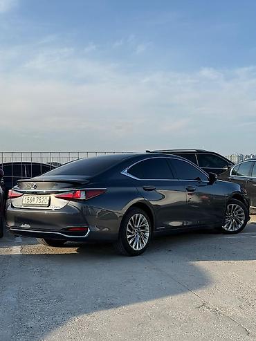 Lexus: Lexus ES: 2021 г., 2.5 л, Автомат, Гибрид, Седан — 3