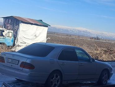 Mercedes-Benz: Mercedes-Benz E-Class: 2000 г., 3.2 л, Автомат, Газ, Седан — 10