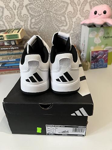 новые кроссовки: Кроссовки, 39, Adidas Originals, Новый, цвет - Белый — 3