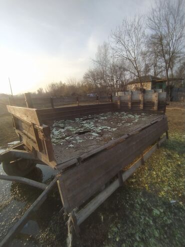 Traktorlar: Kənd təsərrüfatı üçün ikioxlu traktor qoşqusu - Konstruksiya: metal — 2