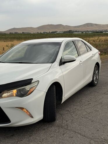 авто без первоначального взноса бишкек: Toyota Camry: 2017 г., 2.5 л, Автоматические, Бензин, Седан