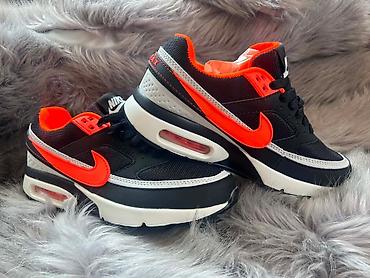 ecco 38: Nike Air Max
 41-46
1 par 3350 din
2 para 5200 din
SS🖤 — 1
