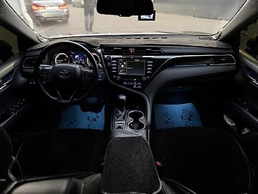 фораннер 2018: Toyota Camry: 2018 г., Гибрид, Седан — 6