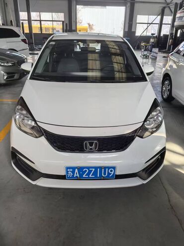 Honda: Honda Fit: 2021 г., 1.5 л, Бензин