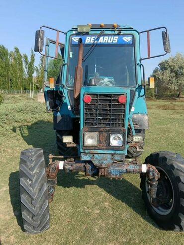 şevralet maşın: Traktor Belarus (MTZ) 82, 1990 il, 10 at gücü, motor 2.5 l, İşlənmiş