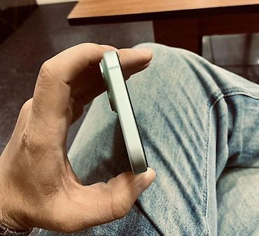 iphone 15 max: IPhone 15, 128 GB, Yaşıl, Simsiz şarj — 5