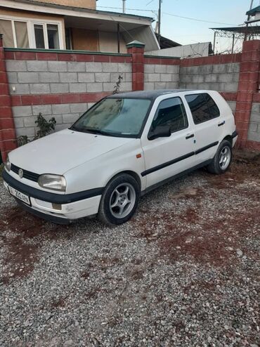 фолсваген голф: Volkswagen Golf: 1994 г., 1.3 л, Механика, Бензин