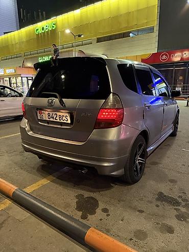 тесла андроид: Honda Fit: 2003 г., 1.3 л, Автомат, Бензин, Хэтчбэк — 2