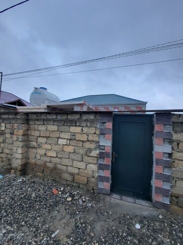 179 nomreli mekteb: Поселок Бинагади 3 комнаты, 79 м², Нет кредита, Свежий ремонт
