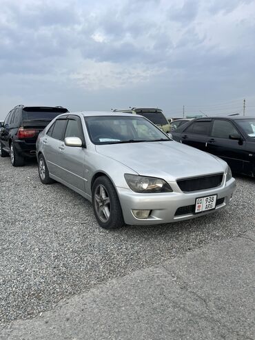 toyota 40: Toyota Altezza: 2004 г., 2 л, Автомат, Бензин, Седан