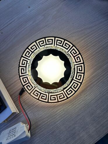 Digər işıqlandırma: 3 rəngli XRUSTAL spotlar: Anbardan birbaşa satış olduğu üçün 10 azn — 2