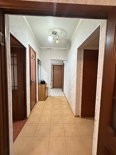 Долгосрочная аренда квартир: 3 комнаты — 7