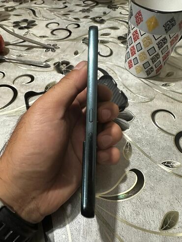 Samsung: Samsung Galaxy S22, Б/у, 256 ГБ, цвет - Зеленый, 1 SIM — 2