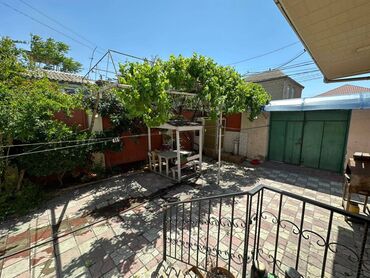 Uzunmüddətli kirayə evlər: 100 kv. m, 3 otaqlı, Qaz, İşıq, Su -da lalafo.az — 3 Uzunmüddətli kirayə evlər: 100 kv. m, 3 otaqlı, Qaz, İşıq, Su — 3