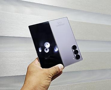 z fold 3: Samsung Galaxy Z Fold6, Б/у, 256 ГБ, цвет - Серебристый, 1 SIM, 2 SIM, eSIM — 10