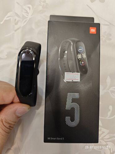 mx keys: Фитнес-браслет Xiaomi Mi Smart Band 5 черного цвета, предназначенный
