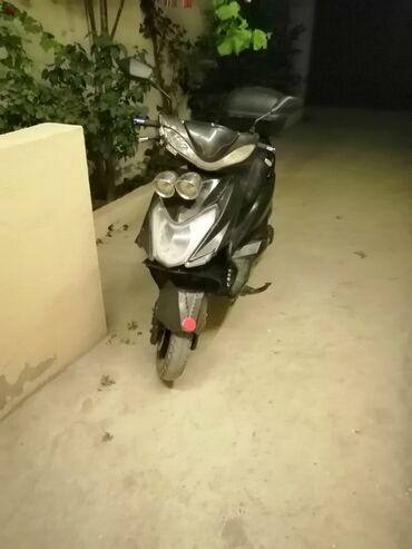 Mopedlər,skuterlər: Tufan - yamaha, 110 sm3, 2000 il, 5650 km