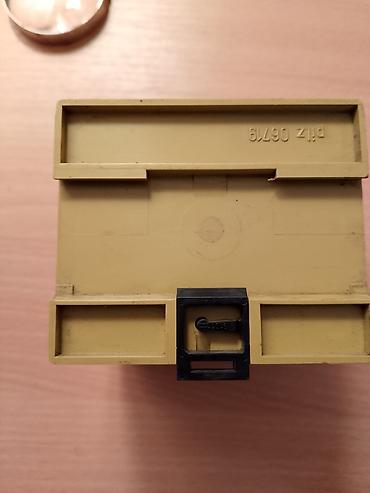 gobleni katalog: Sigurnosni rele Pilz PNOZ – model 17753 (PNOZ 24V) za delove Opis: - — 4