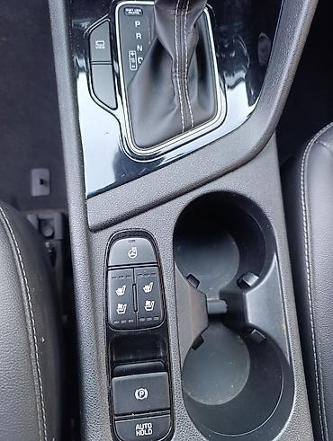 Kia: Kia Niro: 2021 г., 1.6 л, Вариатор, Гибрид — 9