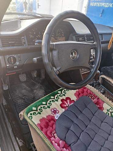 s 221: Mercedes-Benz 220: 1988 г., 2.6 л, Механика, Бензин, Седан — 3