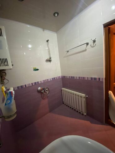 Köhnə tikili: Bakı, 4-cü mikrorayon, 2 otaqlı, Köhnə tikili, m. Memar Əcəmi, 51 kv. m -da lalafo.az — 9 Köhnə tikili: Bakı, 4-cü mikrorayon, 2 otaqlı, Köhnə tikili, m. Memar Əcəmi, 51 kv. m — 9