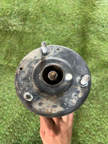 Амортизаторы, пневмобаллоны: Комплект амортизаторов Toyota 2010 г., Б/у, Оригинал, Япония — 5